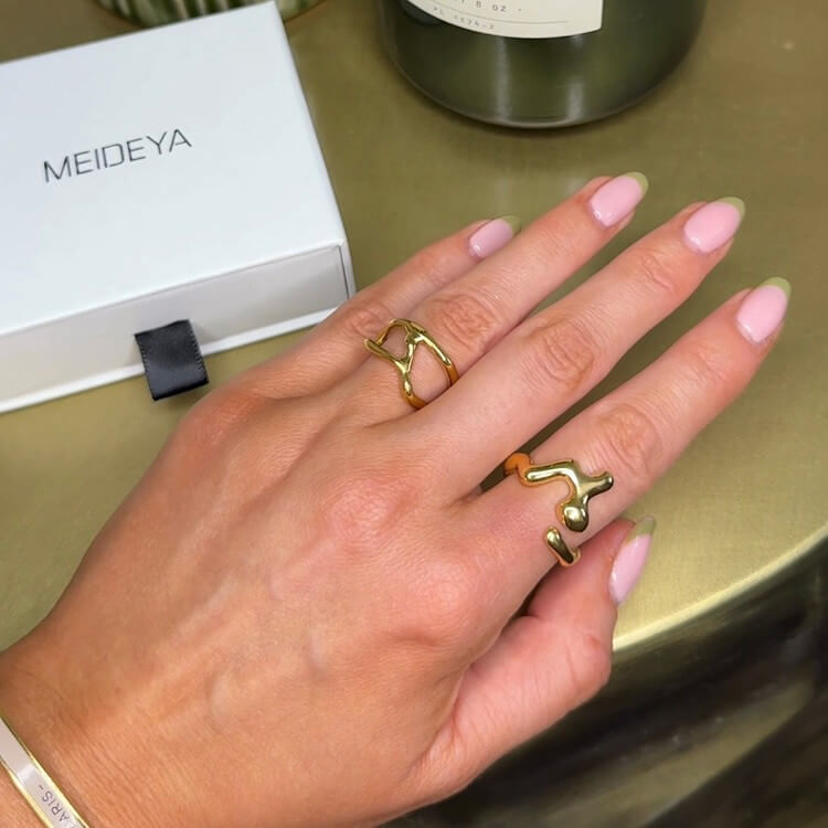Meideya Waterproof 18k Gold Plated Stainless Steel Belen Ring, 18k gold-plated stainless steel