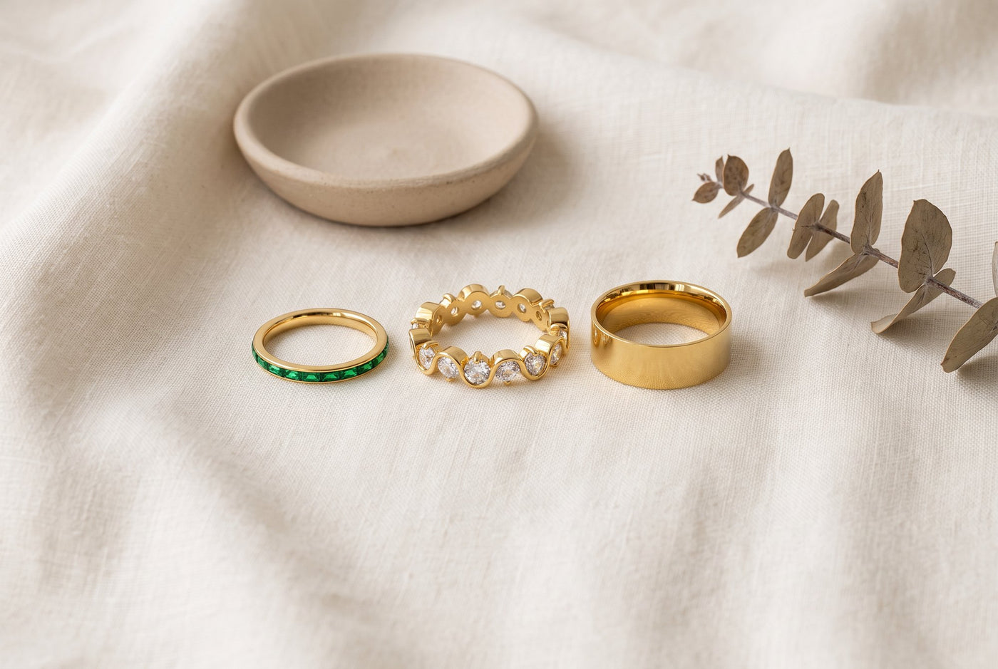 Which Fingers to Stack: A Hand Map for Ring Stacking