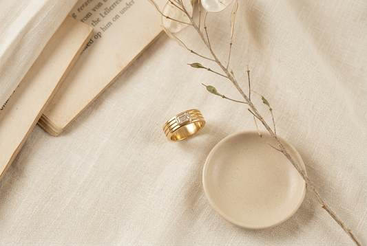 How to Prevent Jewelry From Tarnishing