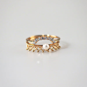 Meideya Jewelry Arch Band Ring and Pearl Crown Ring