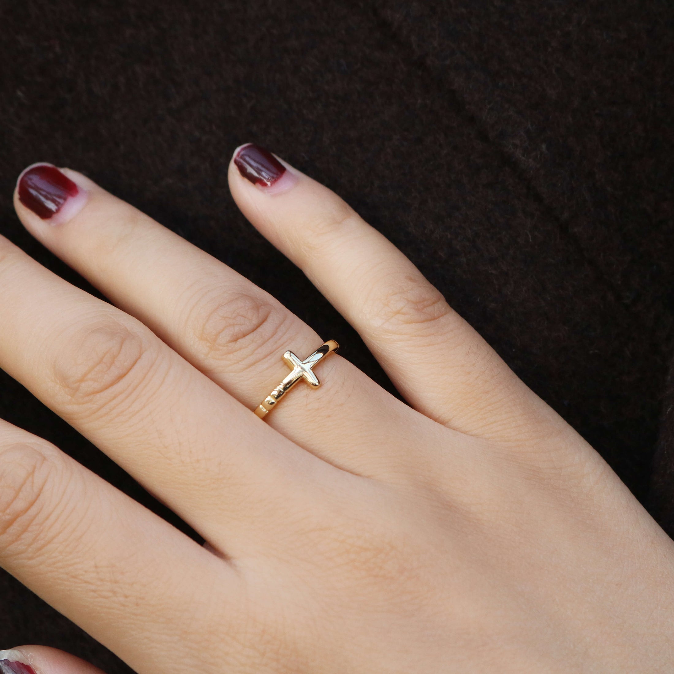 Cara Cross Ring gold vermeil