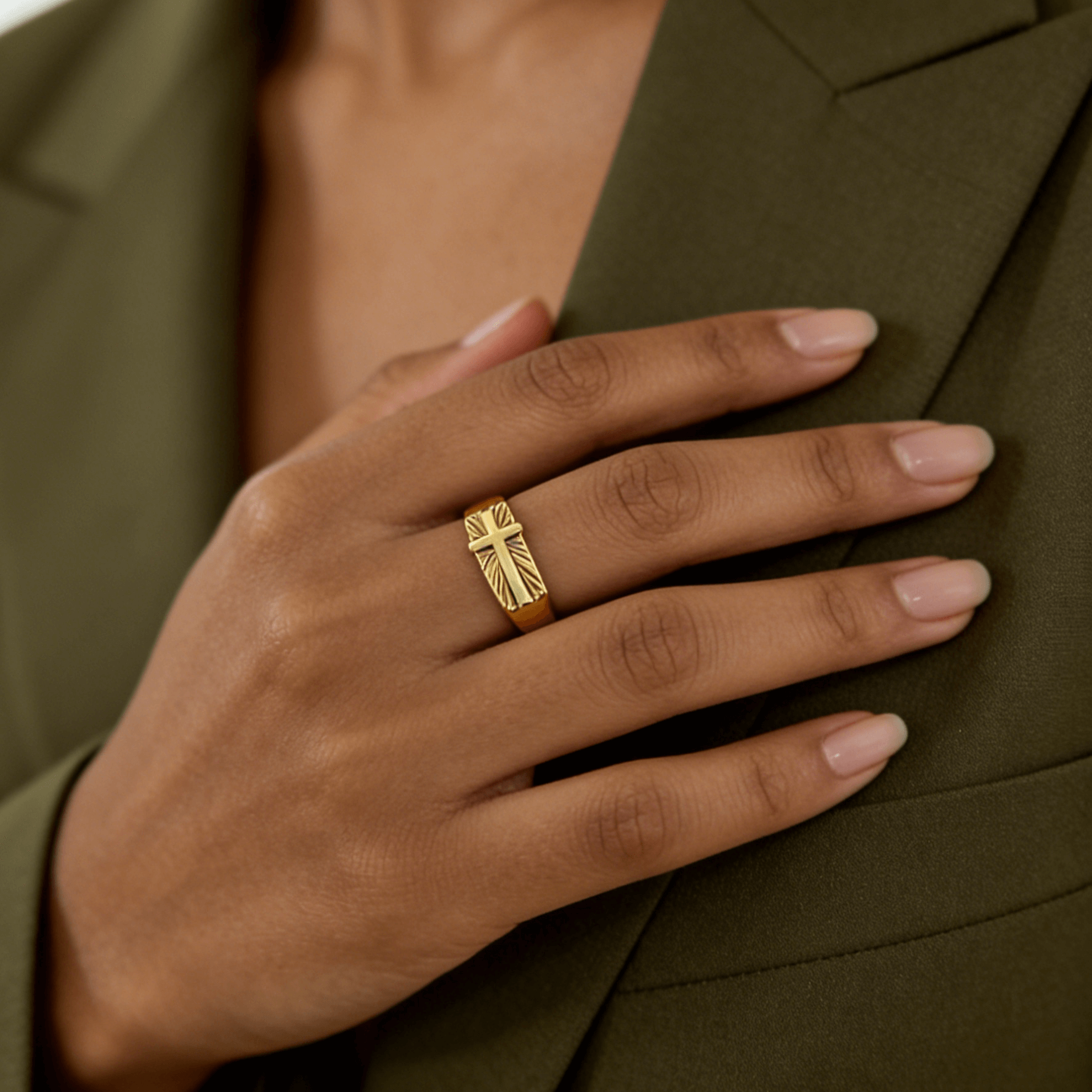Divine Cross Ring, waterproof 18k gold-plated stainless steel