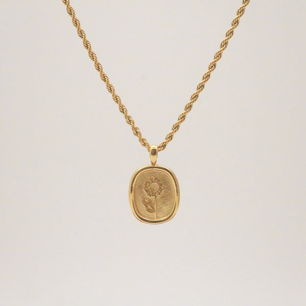 Waterproof Gold Flower Pendant Necklace for Women