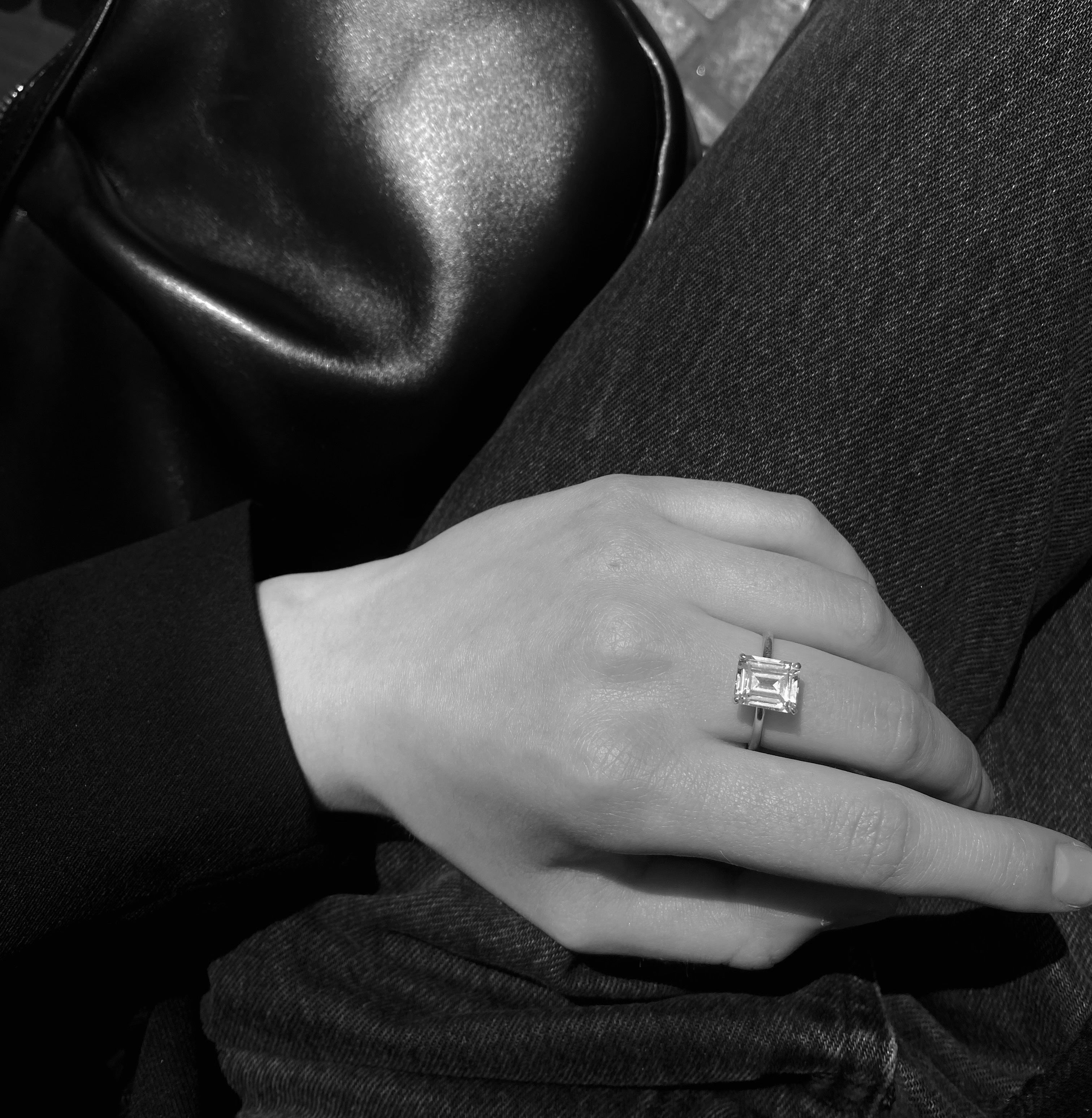 Meideya Jewelry Emerald Cut Square CZ Ring