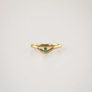 Meideya jewelry Emerald Dot Wave Ring gold
