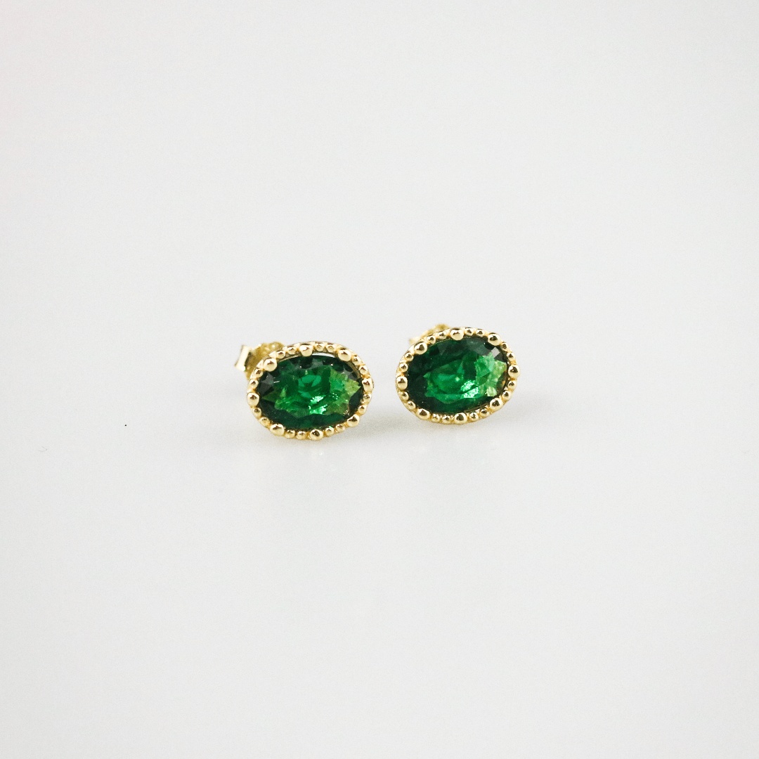 Emerald oval stud earrings