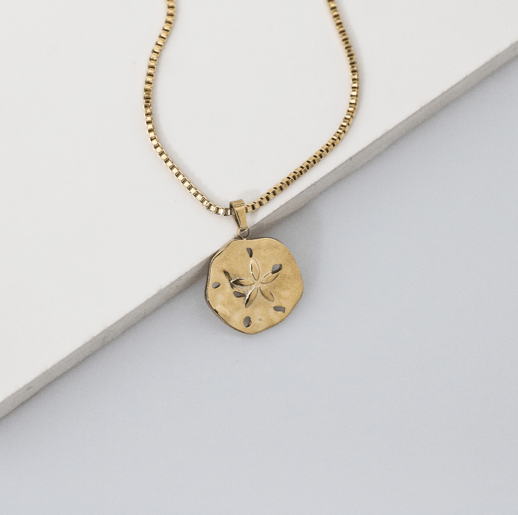 Flower Sand Dollar Necklace