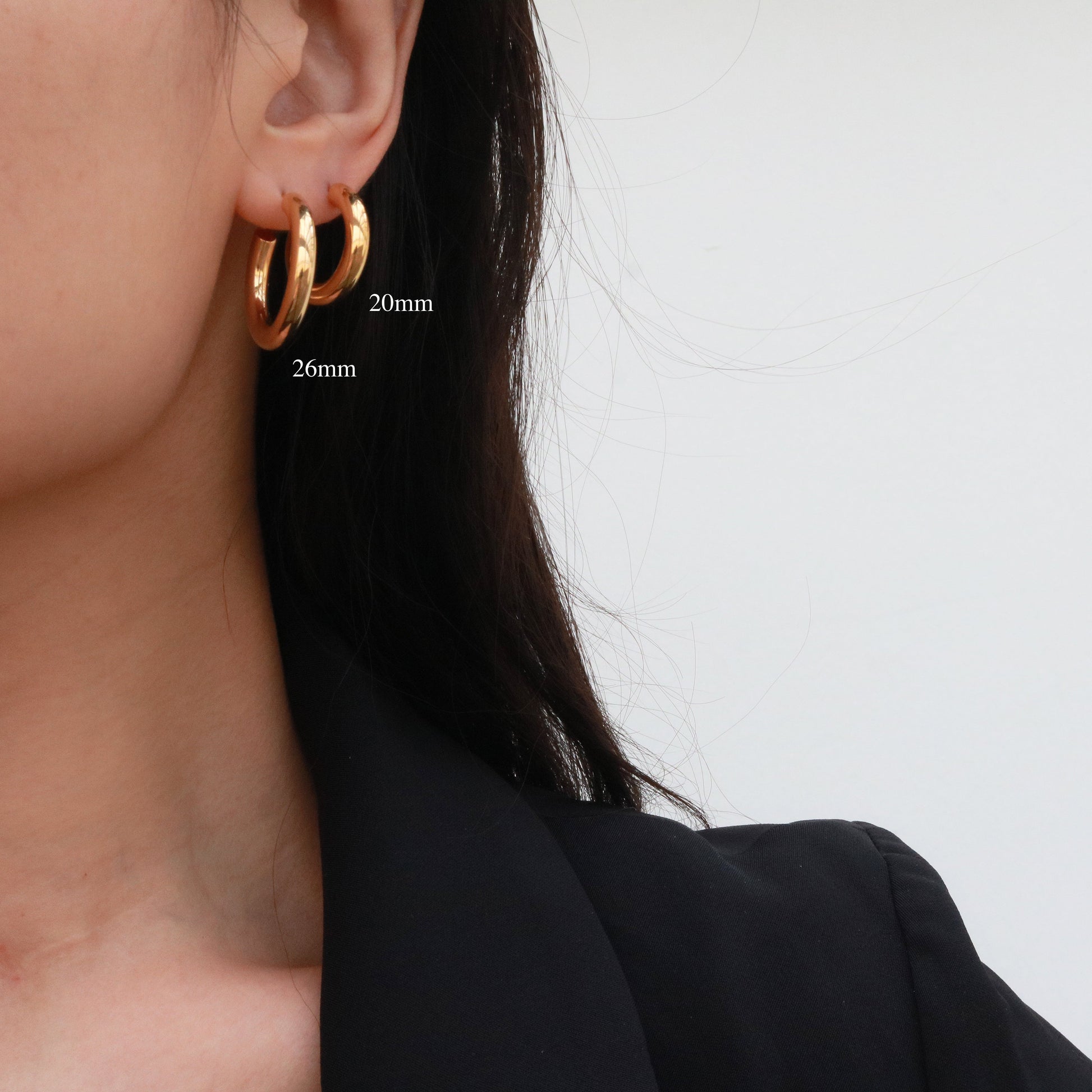 Charity Medium Hoop Earrings 26mm, waterproof 18k gold-plated stainless steel