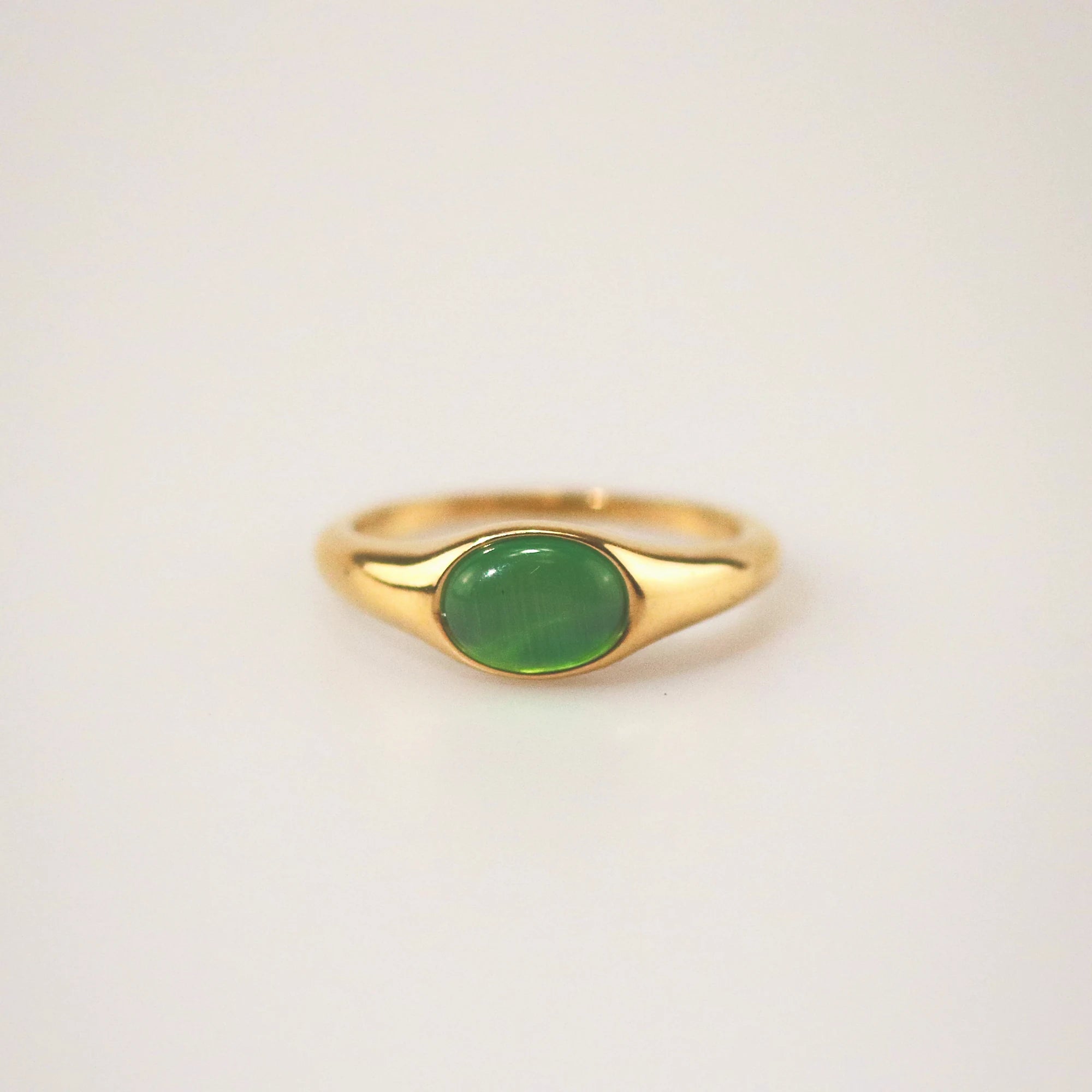 Green Cats Eye Ring in stainless steel, waterproof ring for women