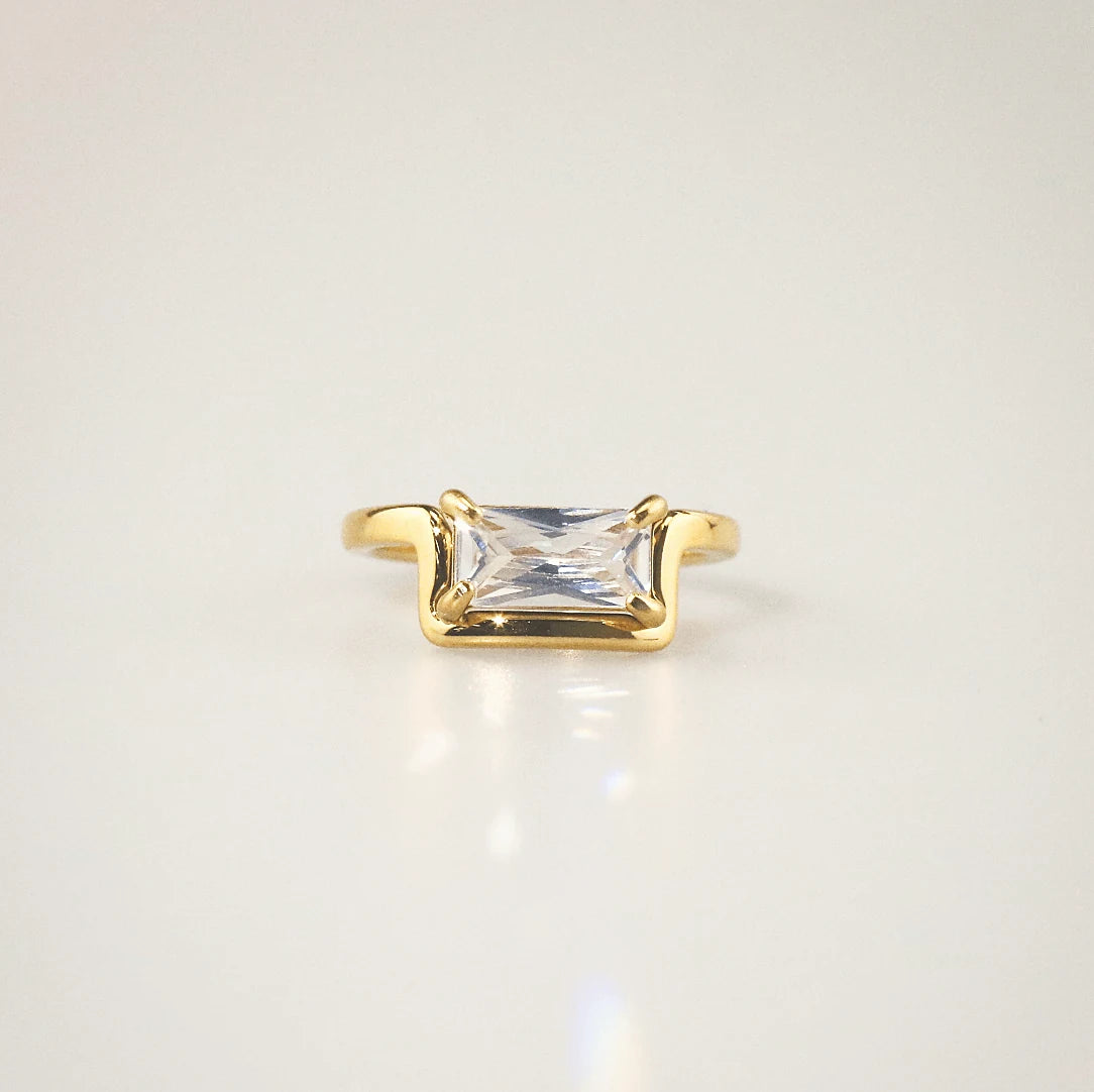Half Frame Gem Ring