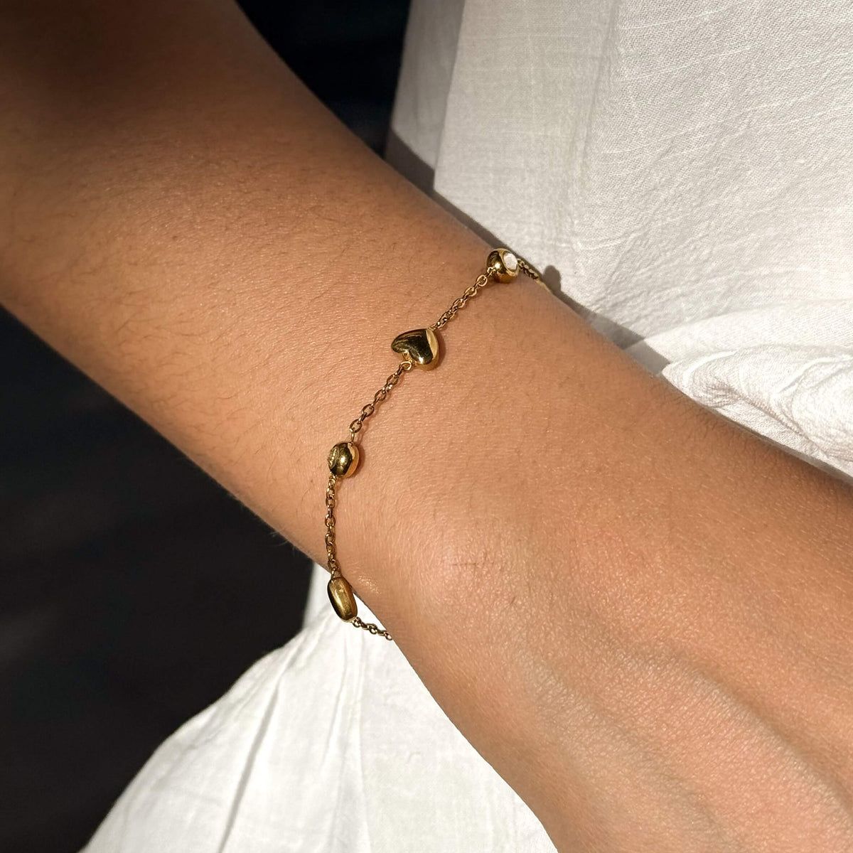 Heart-CZ bracelet