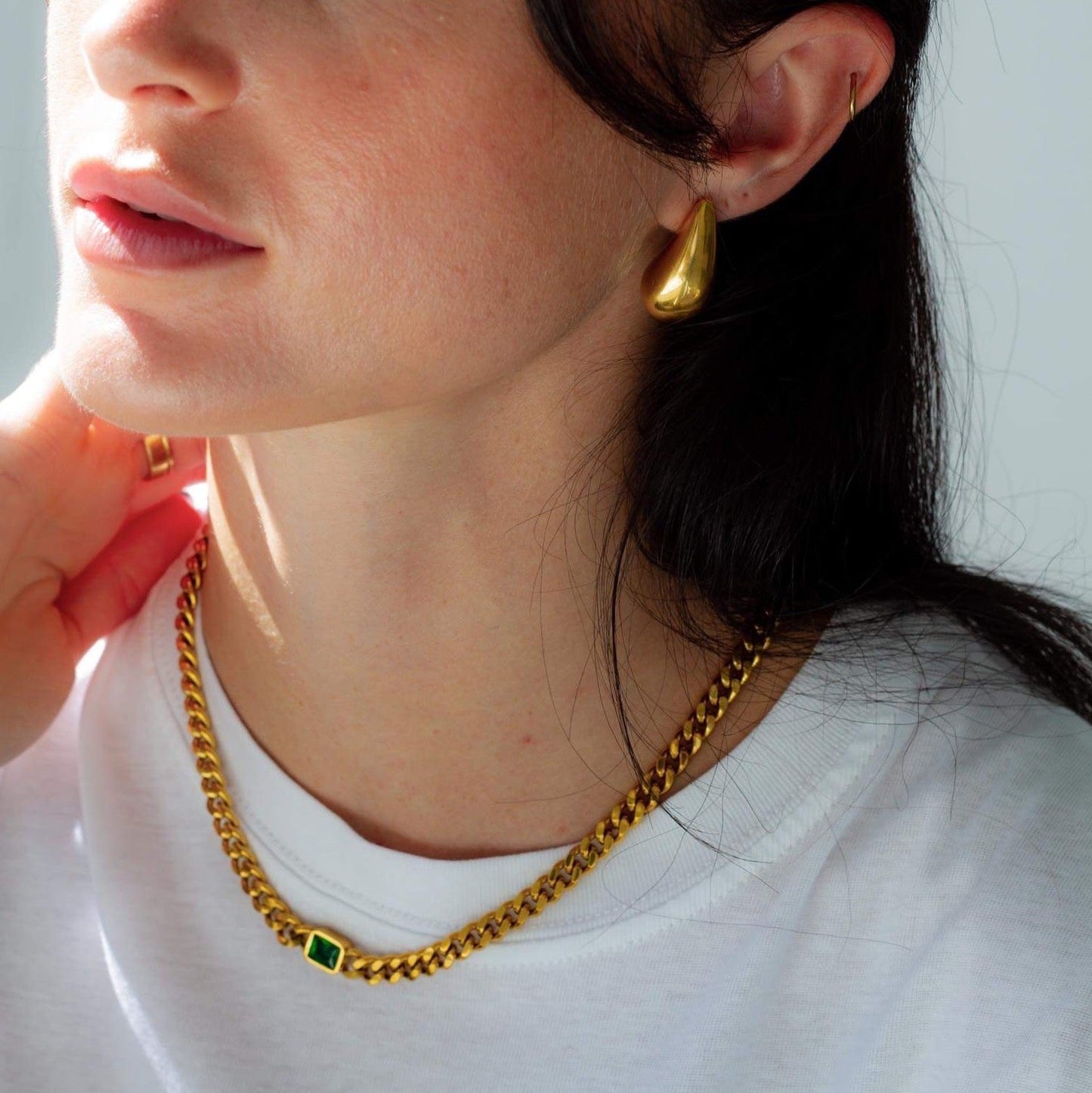 Emerald Curb Chain Necklace