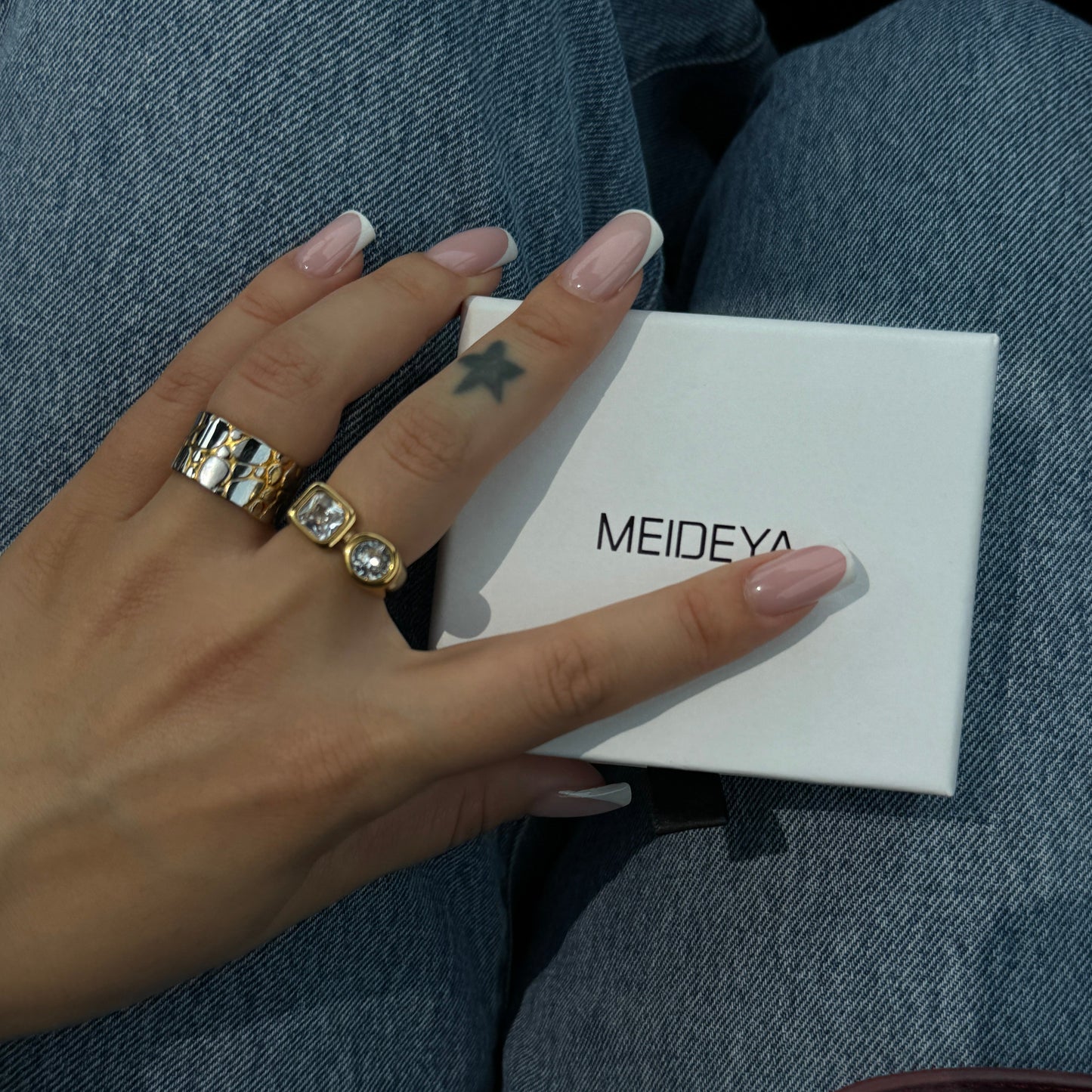Duality Glow Ring, waterproof 18k gold-plated stainless steel