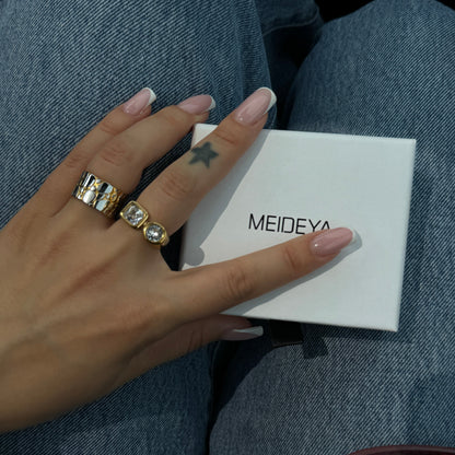 Duality Glow Ring, waterproof 18k gold-plated stainless steel
