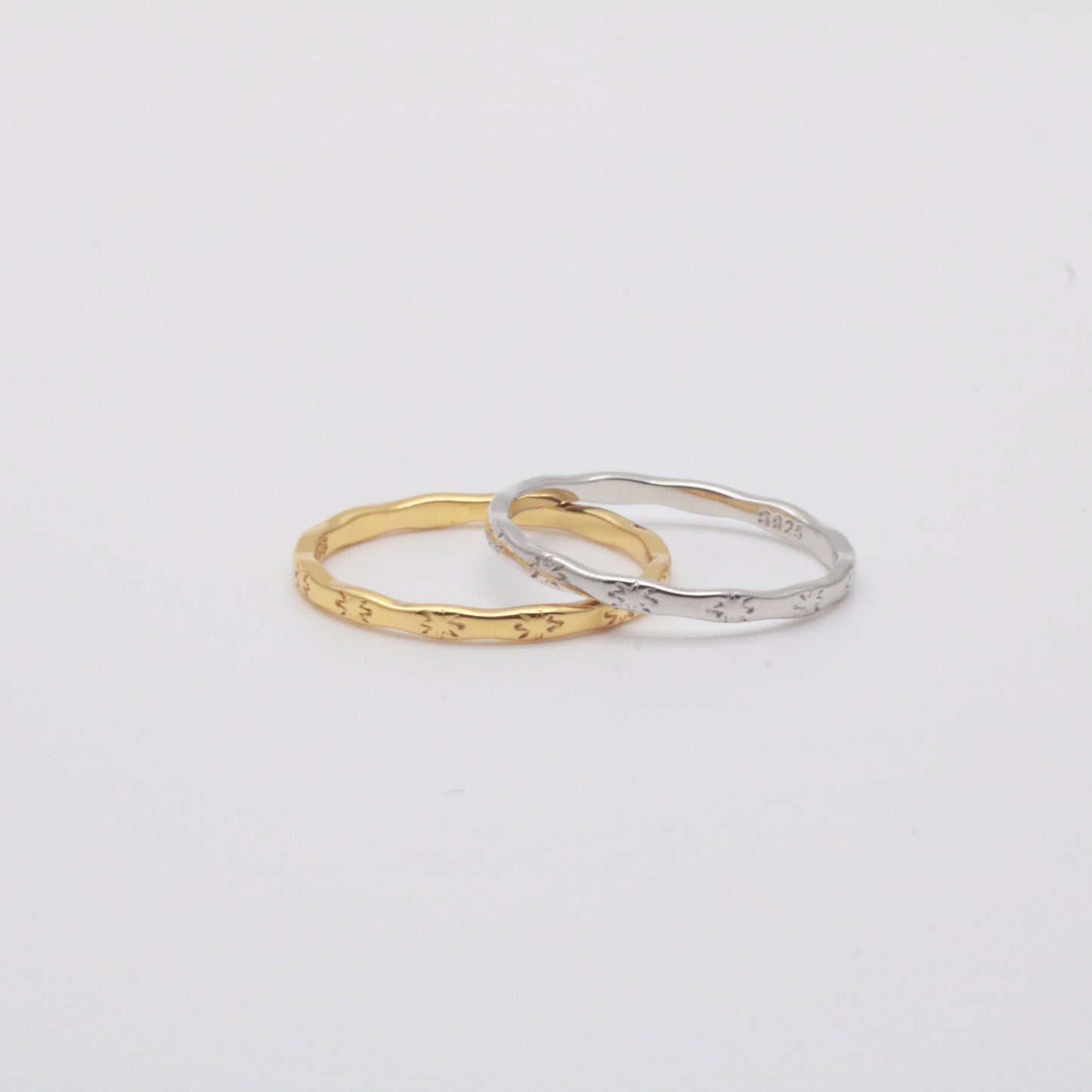 Sun loop ring