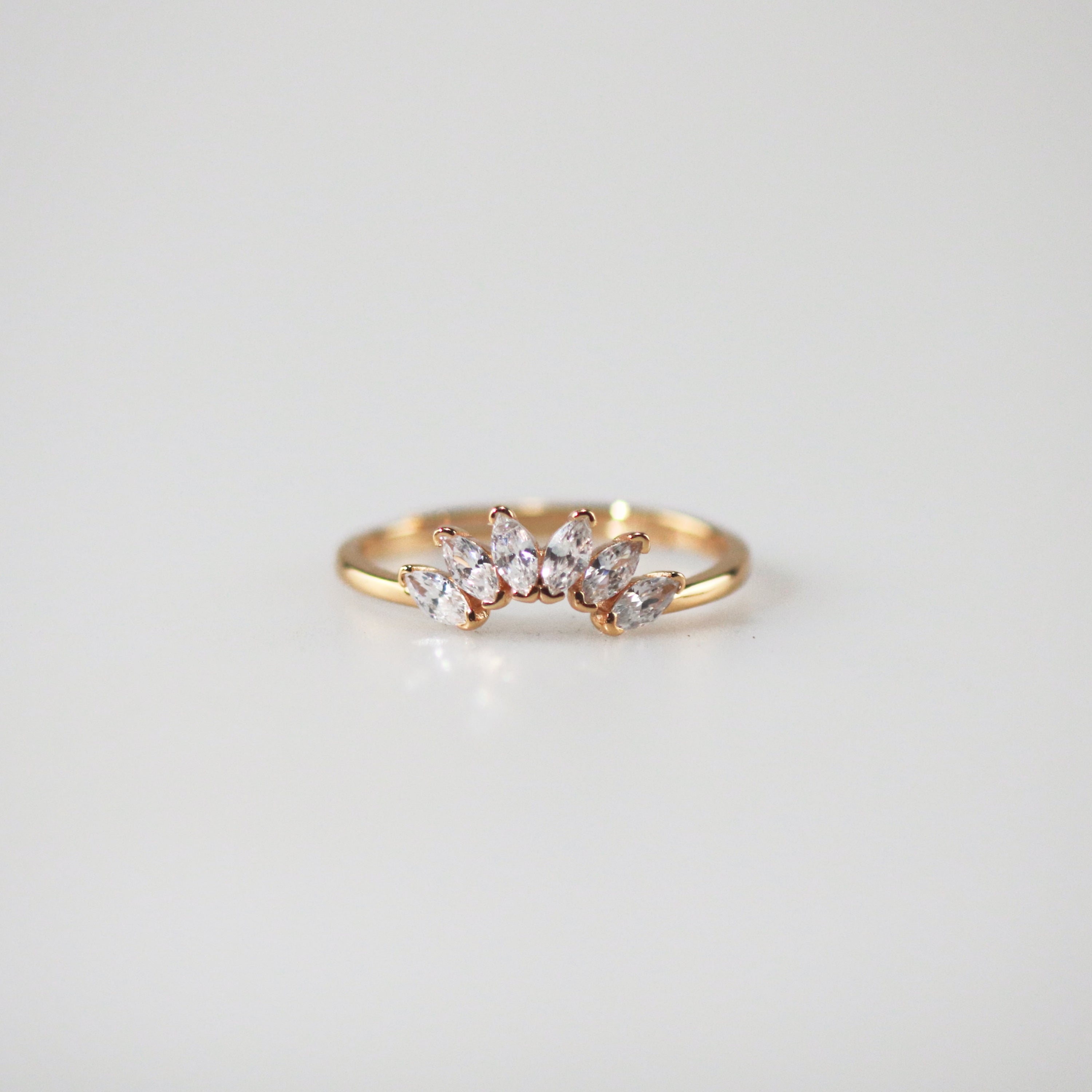 Meideya Jewelry Contour Gemstone Band Ring
