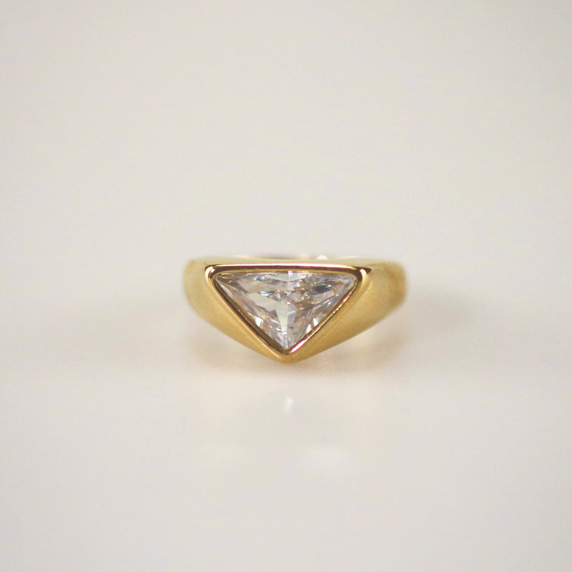 Meideya jewelry Trilliant Cut gemstone jewelry