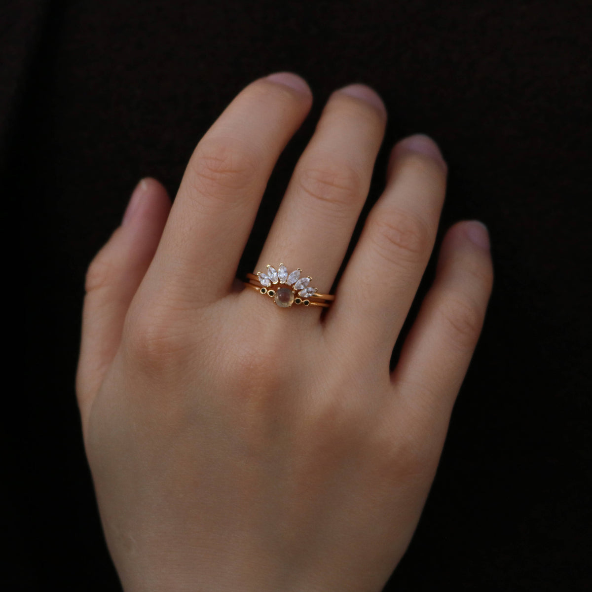 Contour Gemstone Ring set