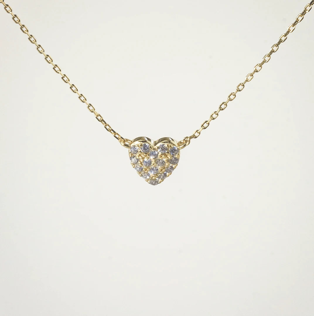 Little heart pendant necklace