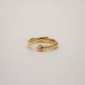 Love hug ring