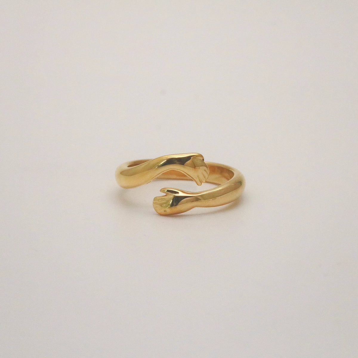 Love hug ring