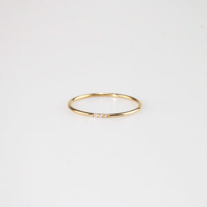 Meideya jewelry minimal gold triple gem stacker ring