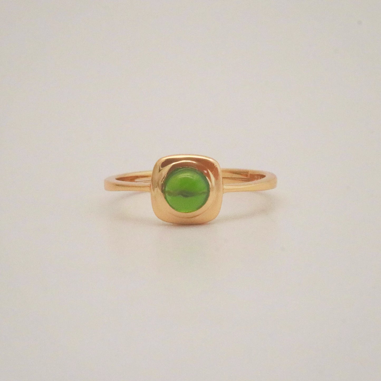 emerald gemtstone ring