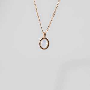 Oval Moonstone-Necklace