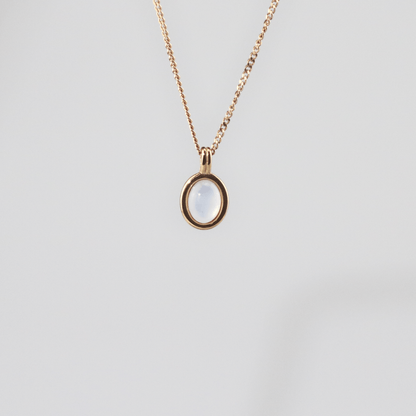 Oval Moonstone-Necklace