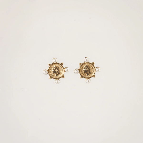 Royal Medallion Stud Earrings – Waterproof 18k Gold Plated