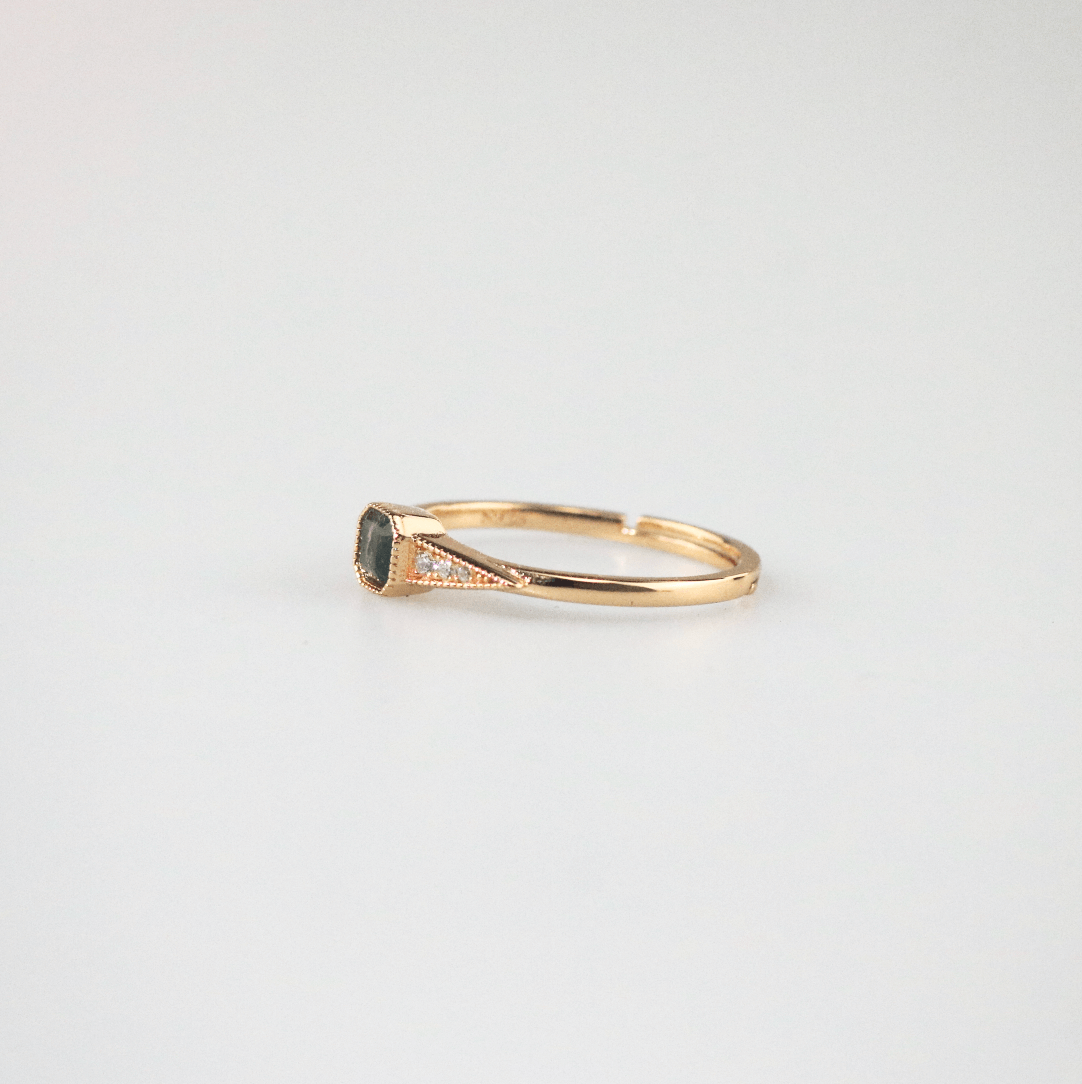 Vintage Gold Plated Aquatic Agate Ring