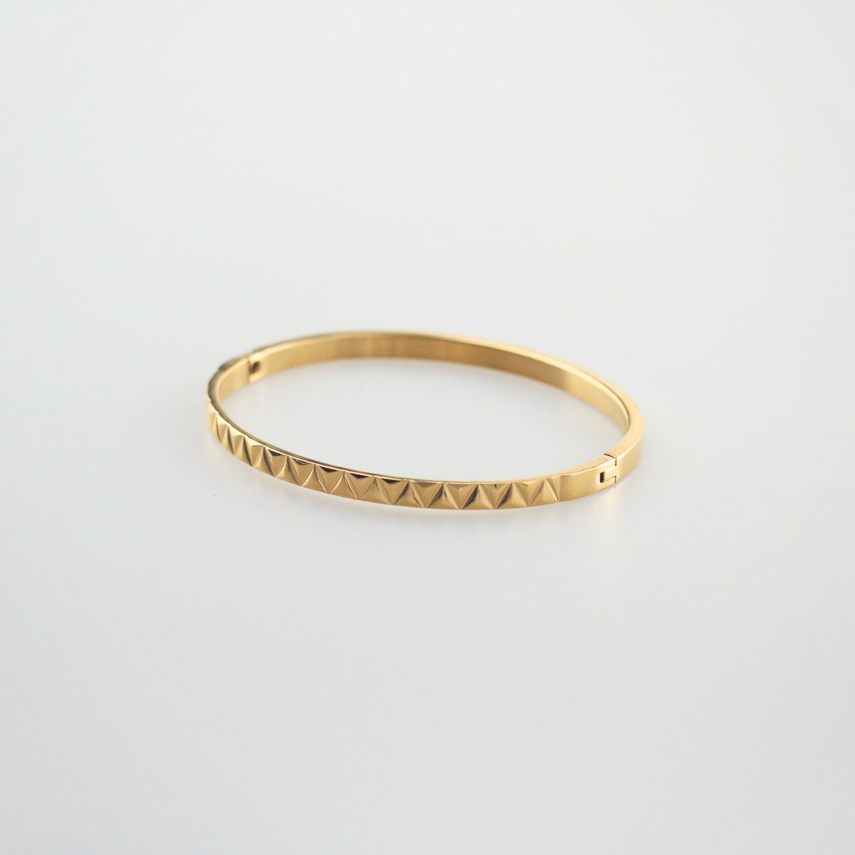 Pyramid Bangle, waterproof 18k gold-plated stainless steel