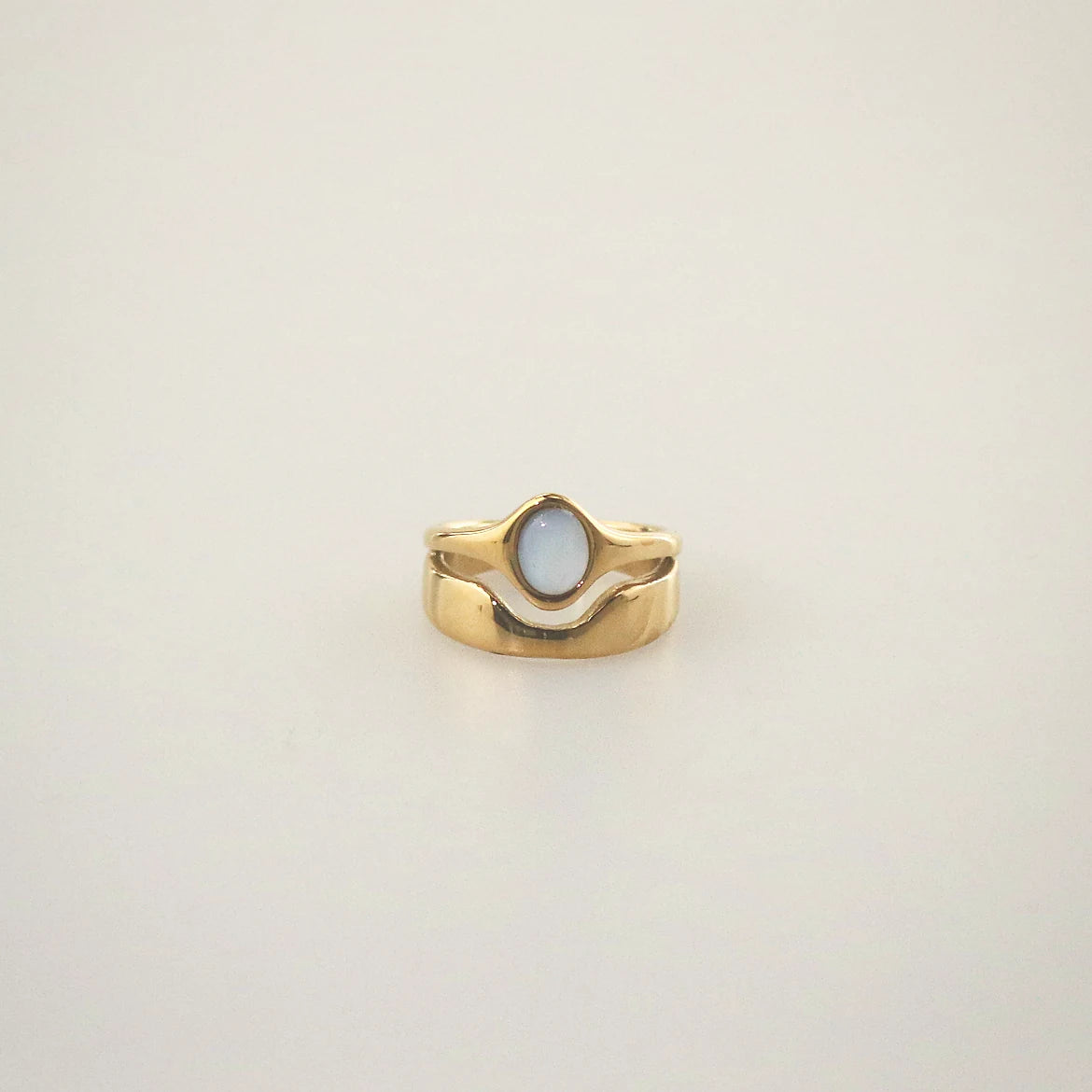 Hugo Ring, waterproof 18k gold-plated stainless steel