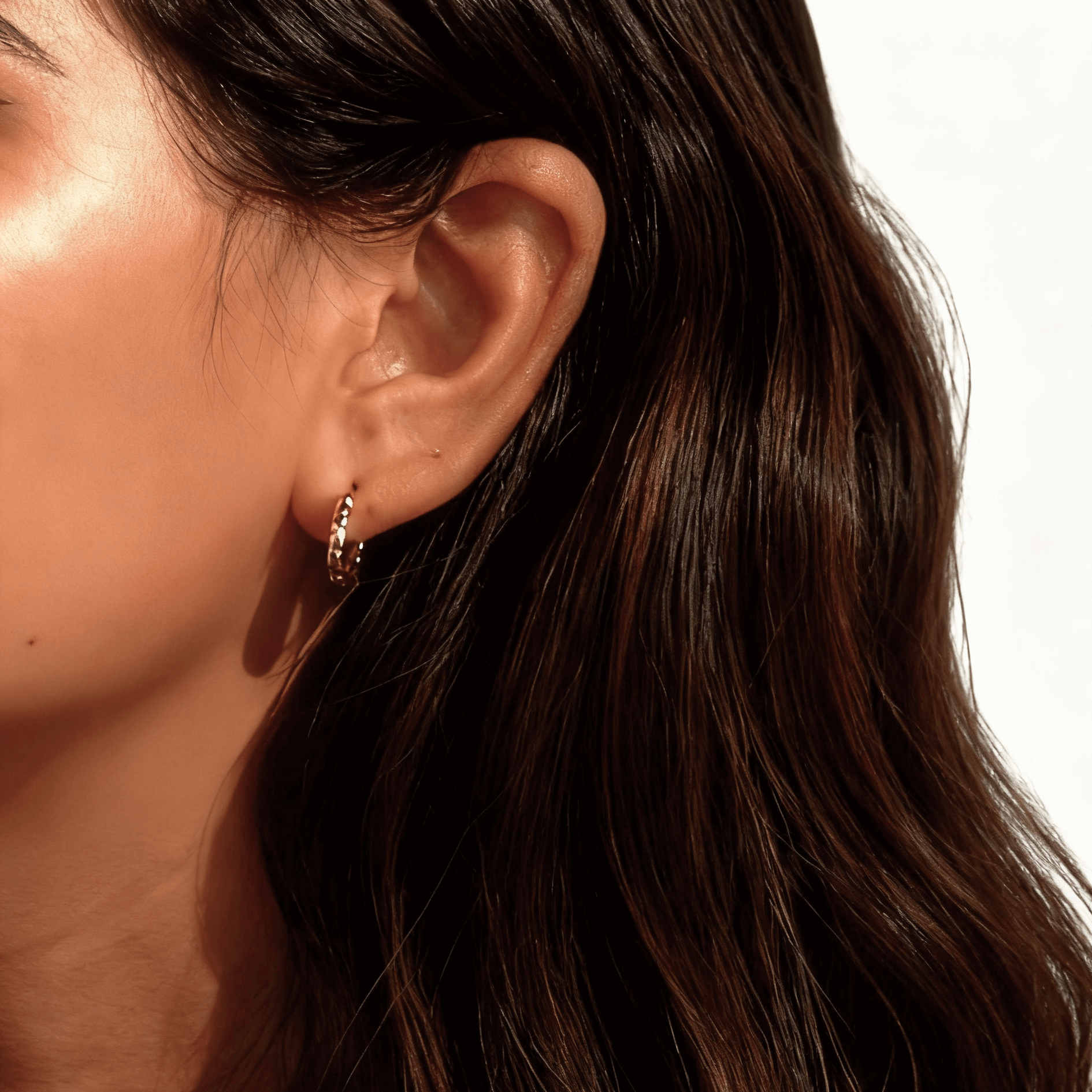 Small Hammered Hoop Earrings in Gold Stainless Steel, waterproof 18k gold-plated stainless steel