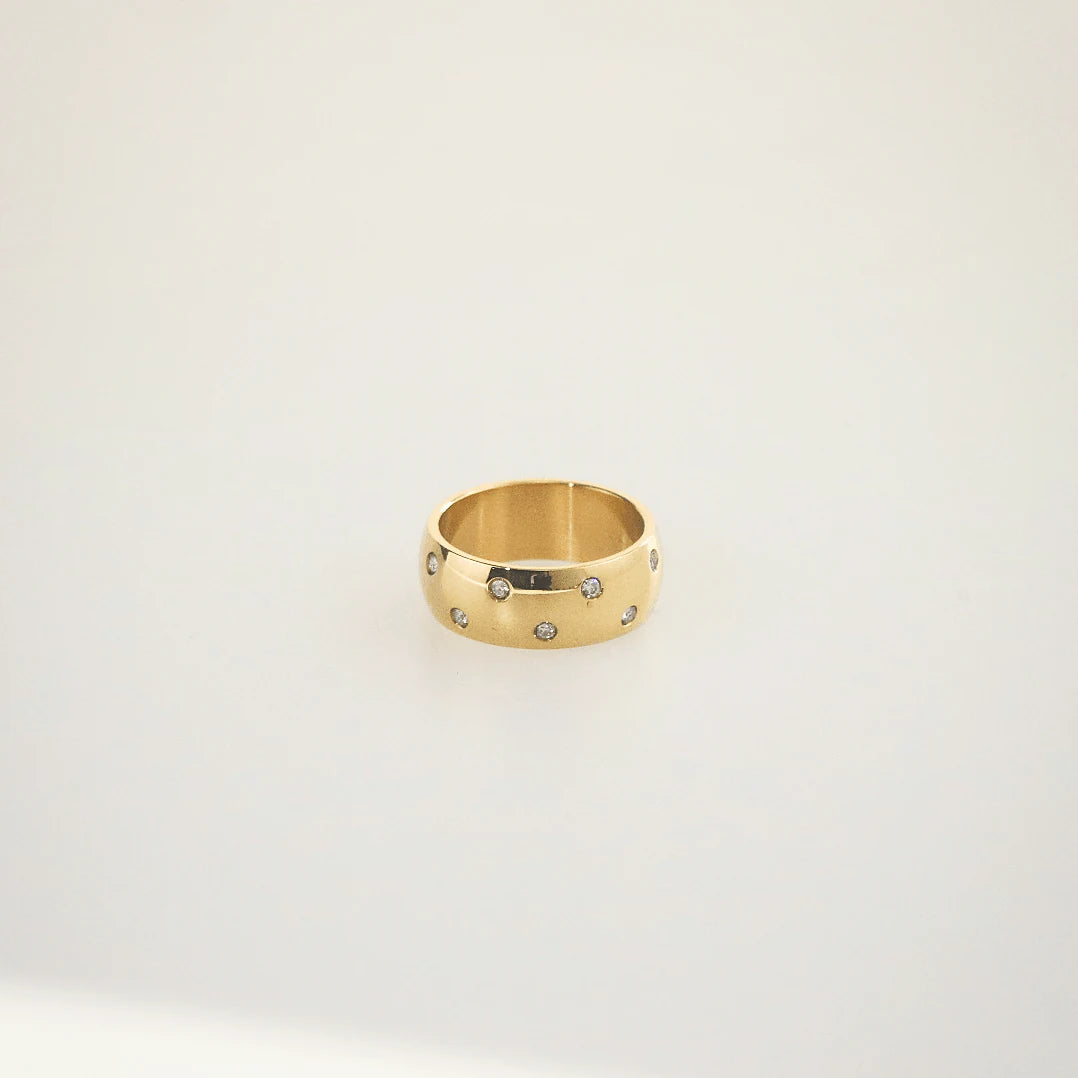 Stellar band ring