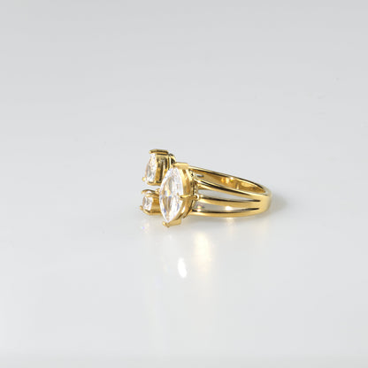 Toi et Moi Cluster Ring — Asymmetric CZ Stack