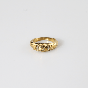 Triple Stone Hammered Ring 