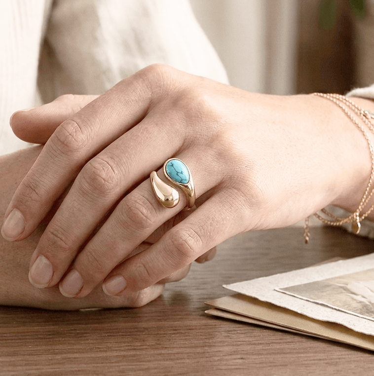 Turquoise-crossover Ring