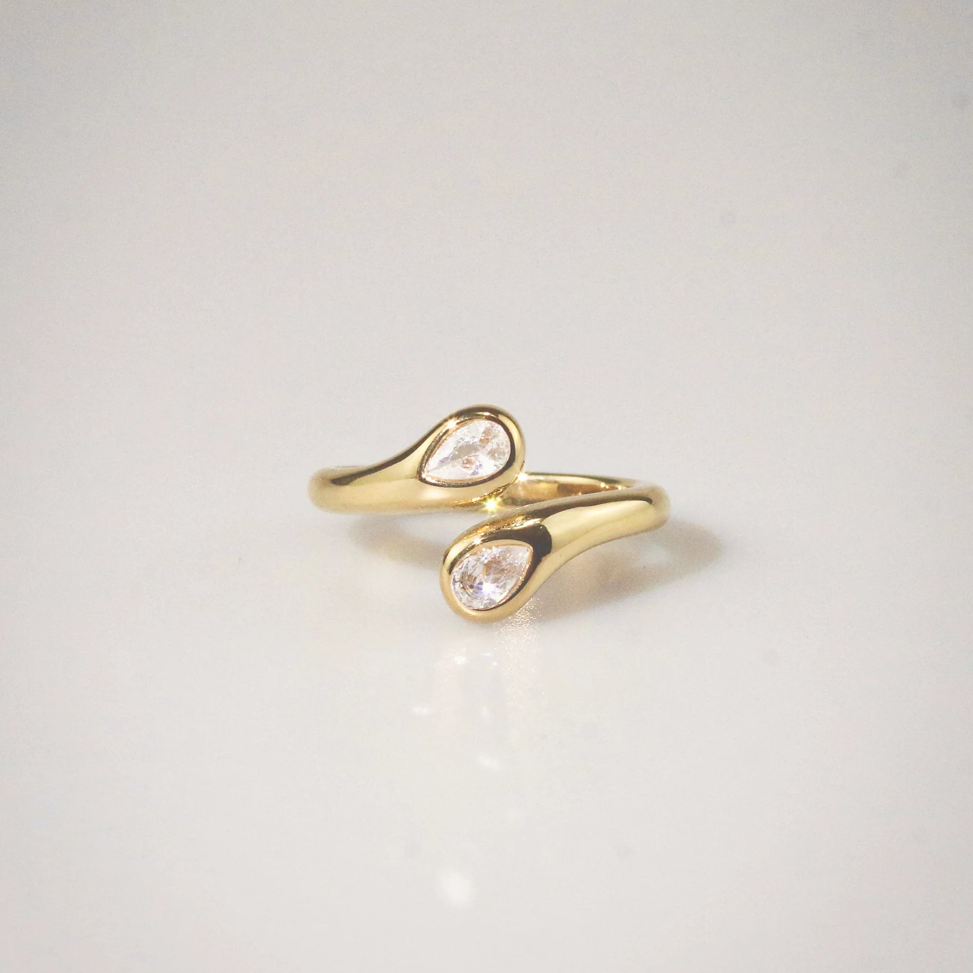 Meideya Jewelry Twin Teardrop CZ Ring