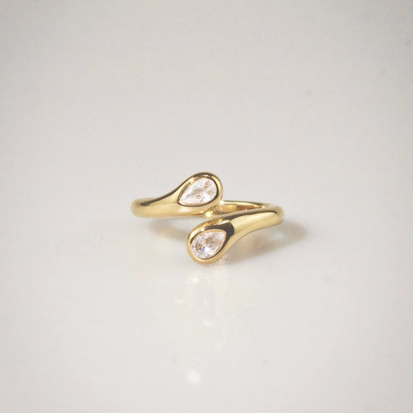 Waterproof Gold Twin Teardrop CZ Ring - Stylr