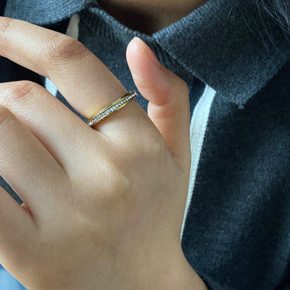 Twinkling Eternity Fidget Ring, waterproof 18k gold-plated stainless steel