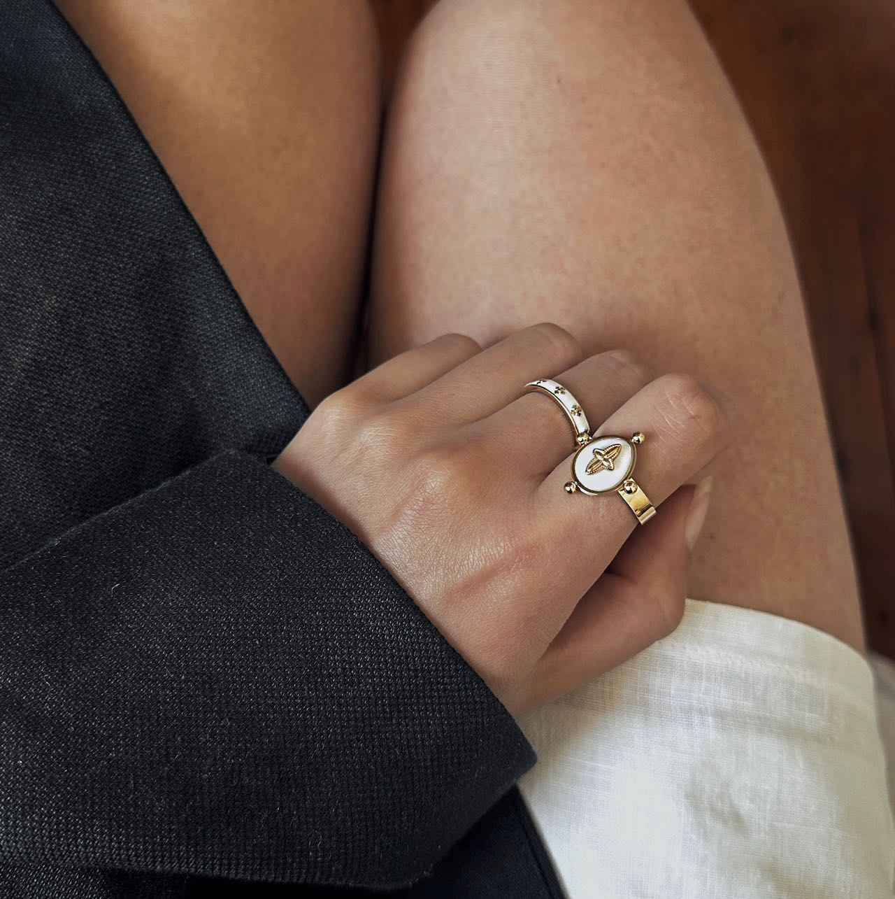 Vintage Mother of Pearl Ring