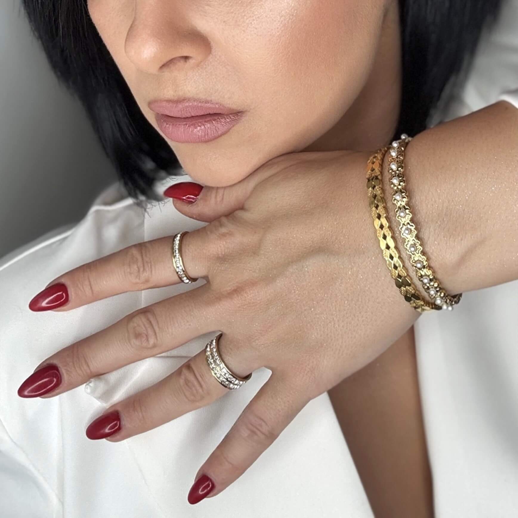 Waterproof Stainless Steel Leaf Bangle Bracelet, 18k gold-plated stainless steel