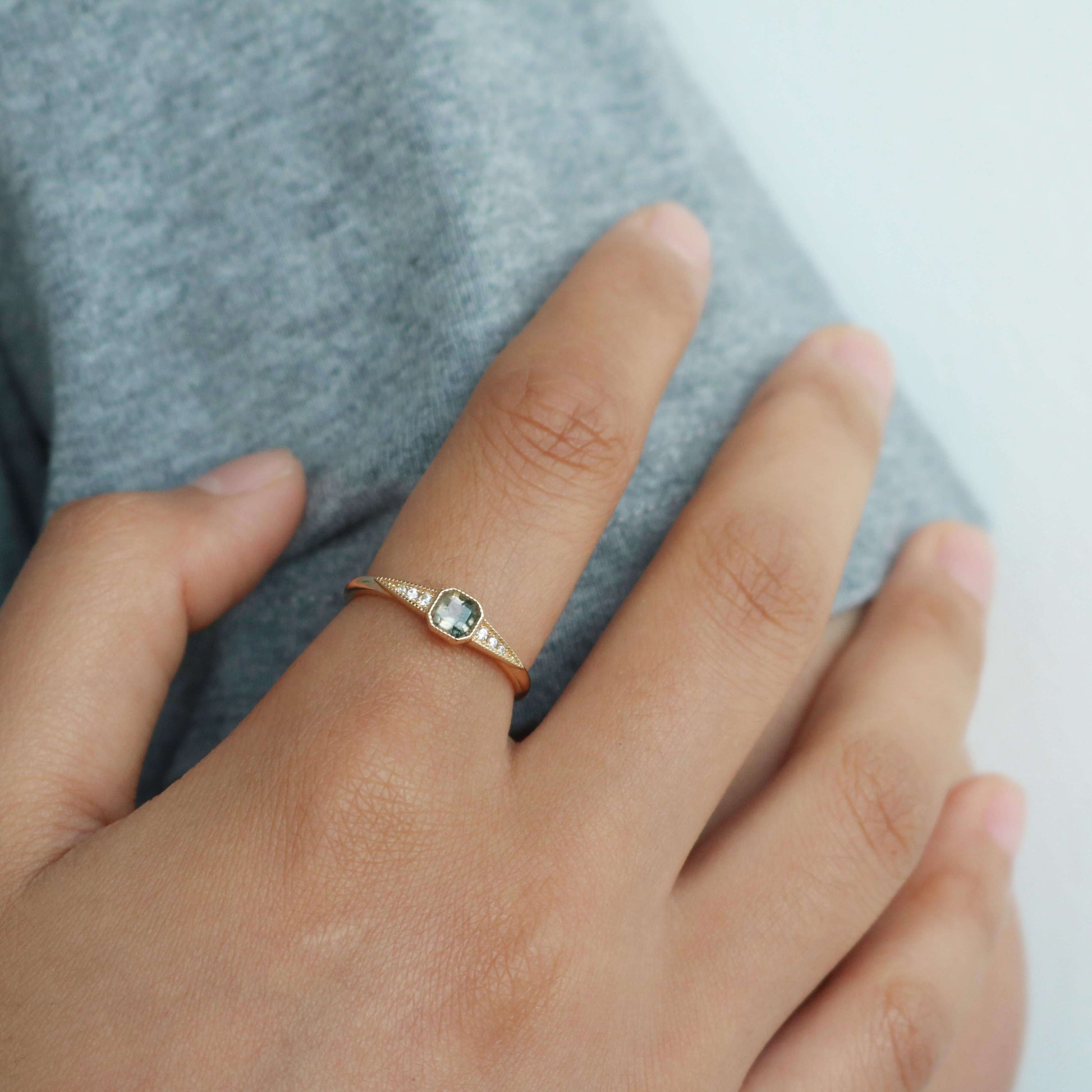 Vintage Gold Plated Aquatic Agate Ring
