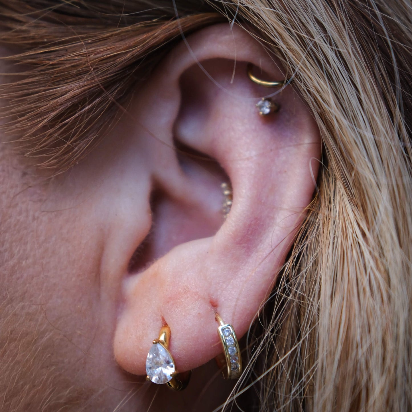 Pear CZ Huggies, waterproof 18k gold-plated stainless steel