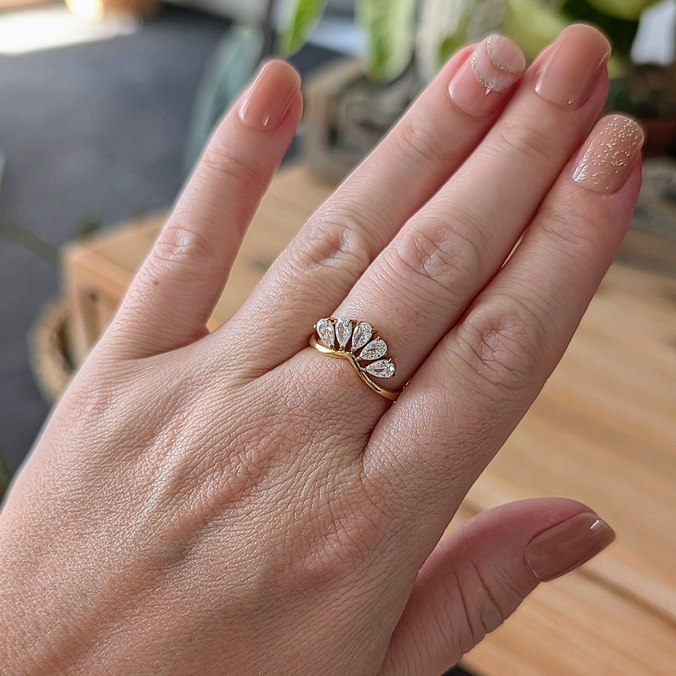 Cluster Sparkling Ring, waterproof 18k gold-plated stainless steel