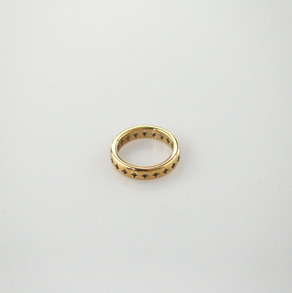 cut-out star band ring