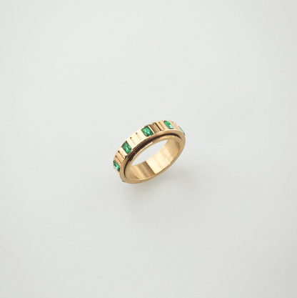 emerald fidget ring