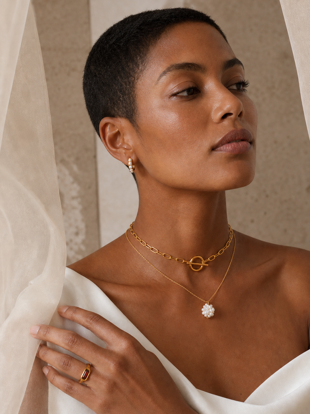 Gallery Hour Set jewelry set — worn