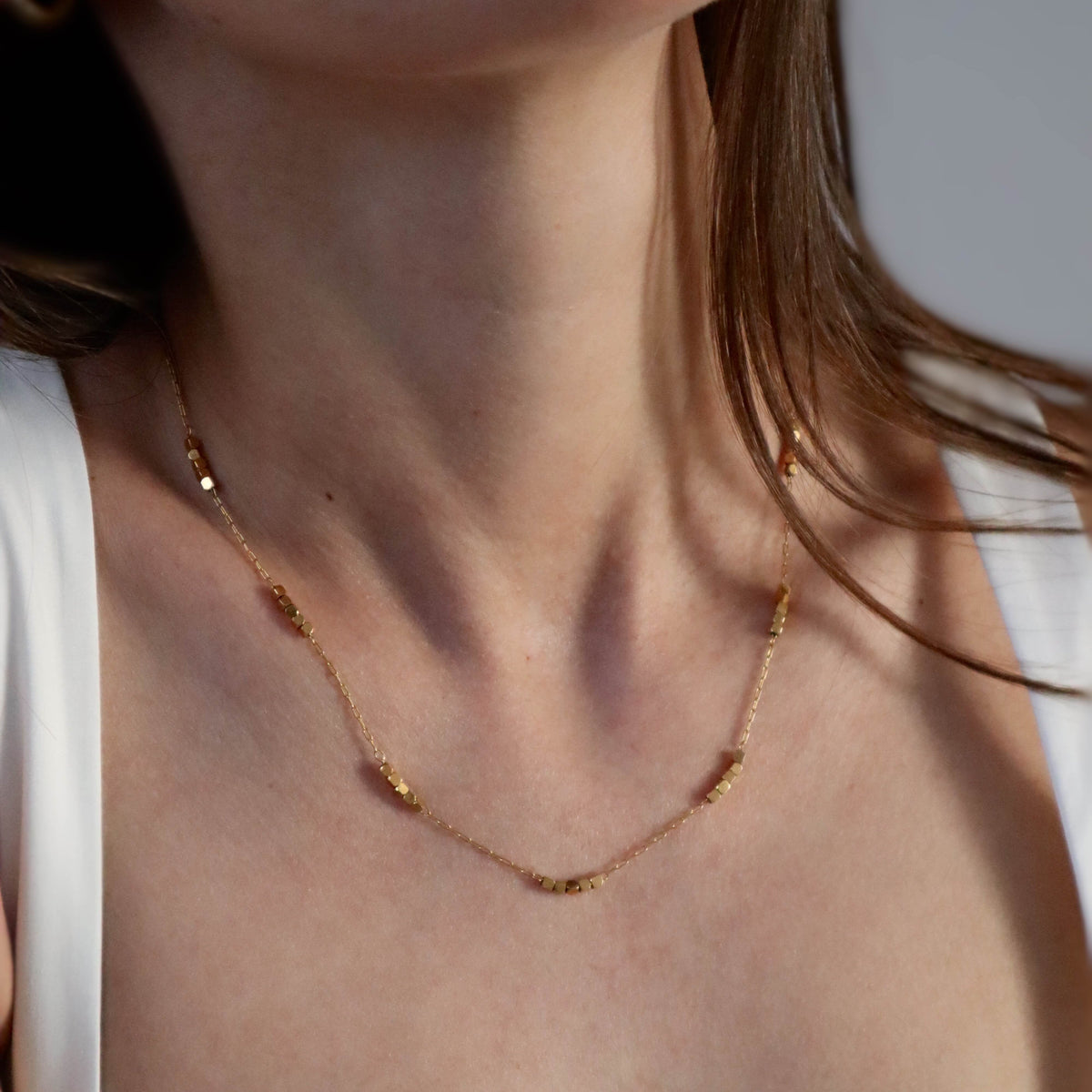 Square beaded choker